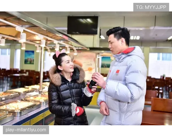 仲满训练完直接啃鸡腿？这自律程度我真绷不住了